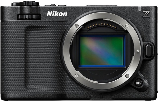 bythom_nikon_zr_front