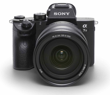 bythom sony a7iii